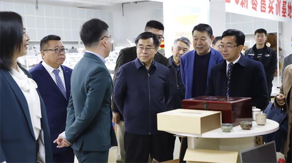 1617169857105003.jpg 600.2.jpg