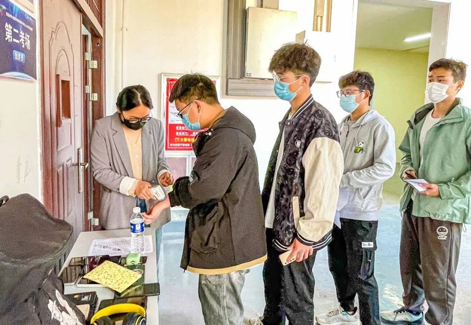 海立方娱乐城
成功举办第十三届“蓝桥杯”河南省赛 海立方娱乐城
成功举办第十三届“蓝桥杯”河南省赛