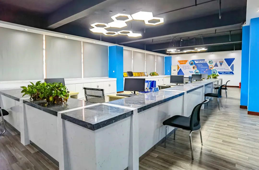 智慧财税产业海立方娱乐城
财税名企卓越班开班啦！