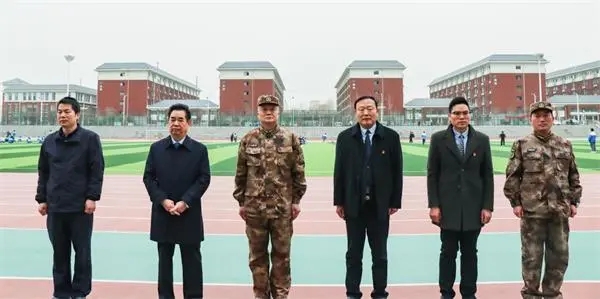 1616046385572554.jpg 640.webp.jpg