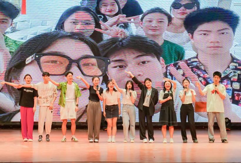 第二届“聚心凝爱,向阳逐梦”心理情景剧大赛颁奖仪式暨心灵守护计划启动仪式 第二届“聚心凝爱,向阳逐梦”心理情景剧大赛颁奖仪式暨心灵守护计划启动仪式