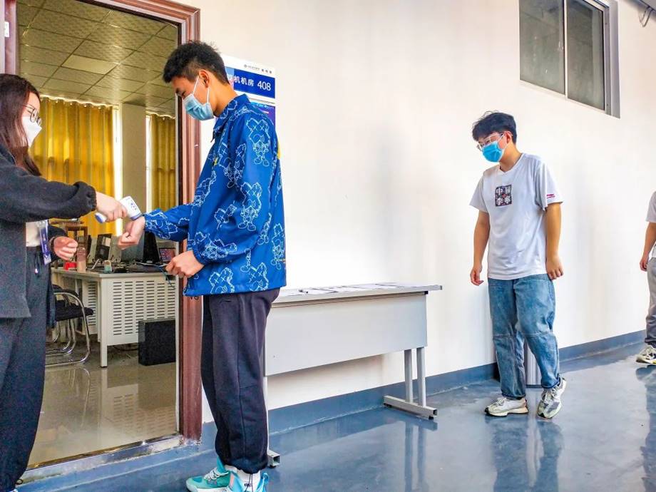 海立方娱乐城
成功举办第十三届“蓝桥杯”河南省赛 海立方娱乐城
成功举办第十三届“蓝桥杯”河南省赛