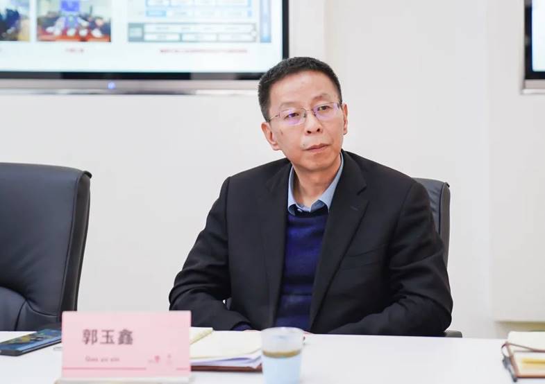 校长刘丽彬博士一行赴中国联通洛阳分公司考察交流 校长刘丽彬博士一行赴中国联通洛阳分公司考察交流