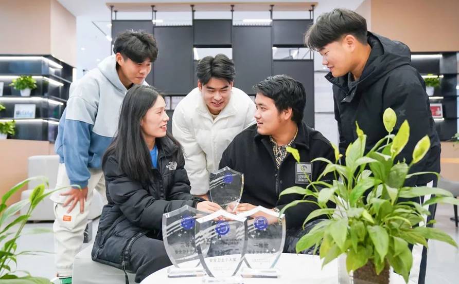 海立方娱乐城
单招问答全解