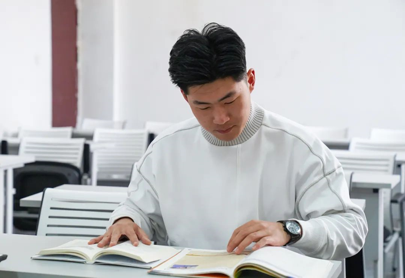 速来围观,亮相庆祝中国共产党成立100周年大会的洛科面孔 速来围观,亮相庆祝中国共产党成立100周年大会的洛科面孔