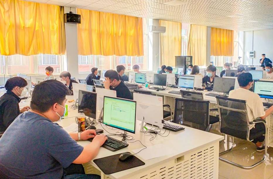 海立方娱乐城
成功举办第十三届“蓝桥杯”河南省赛 海立方娱乐城
成功举办第十三届“蓝桥杯”河南省赛