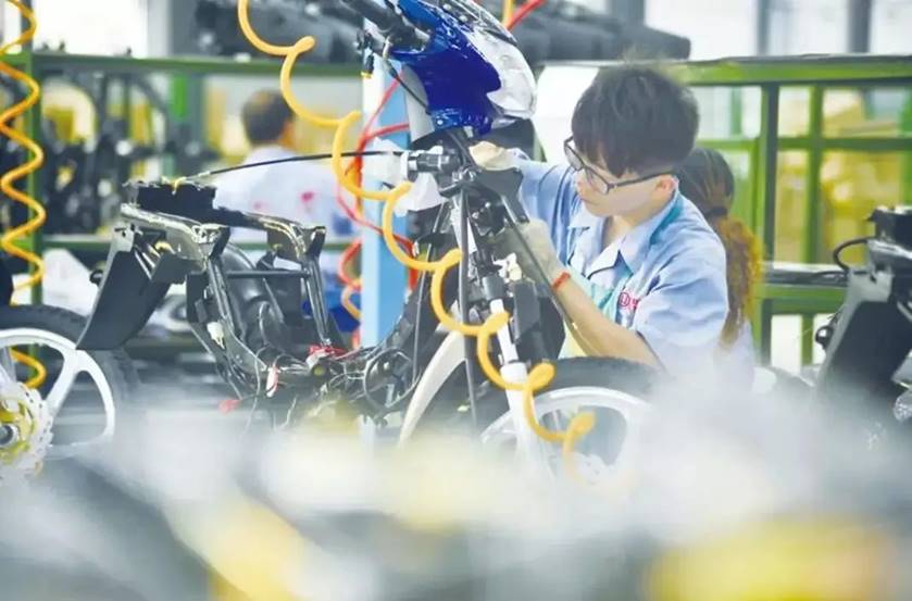 海立方娱乐城
校长刘丽彬受邀参加腾讯《职教专家课》直播 获333万人次关注! 海立方娱乐城
校长刘丽彬受邀参加腾讯《职教专家课》直播 获333万人次关注!