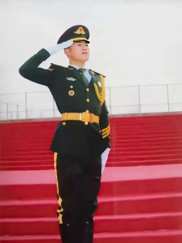 速来围观,亮相庆祝中国共产党成立100周年大会的洛科面孔 速来围观,亮相庆祝中国共产党成立100周年大会的洛科面孔