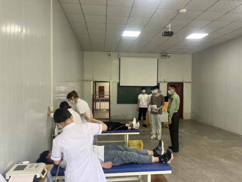 2022年秋季应征报名大学生校内预检