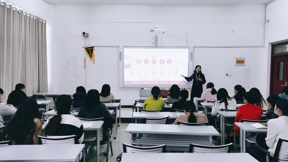 以赛促教!电子商务海立方娱乐城
积极组织教师参加2022年高职教育教学竞赛 以赛促教!电子商务海立方娱乐城
积极组织教师参加2022年高职教育教学竞赛