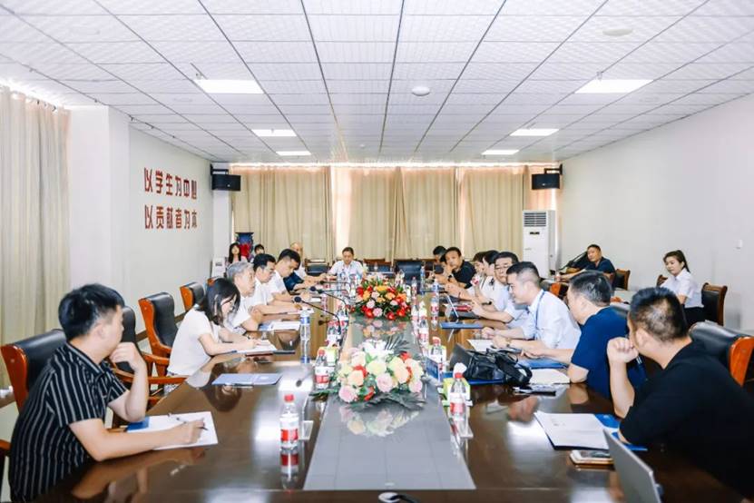 新一代信息技术产教融合发展论坛在洛科举行 新一代信息技术产教融合发展论坛在洛科举行