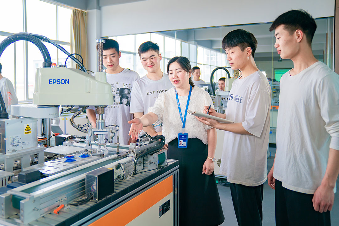 机械臂操作实训